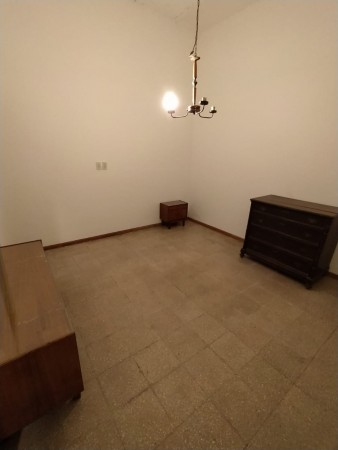 Casa 1 Dormitorio con Local Comercial