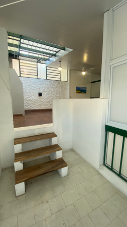 DEPTO. DUPLEX DE PASILLO - BARRIO MARTIN