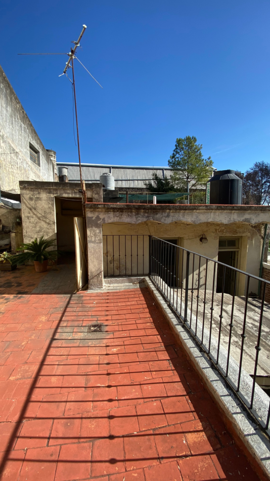 VENTA!!!! - DEPTO.  DE PASILLO - BARRIO ECHESORTU