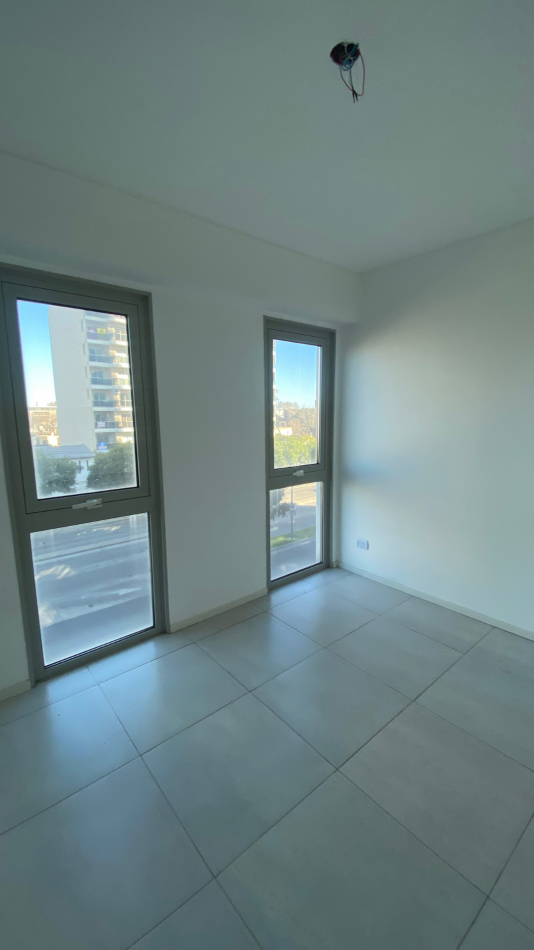 DEPTO.  3 DORMITORIO CON COCHERA - PUERTO NORTE
