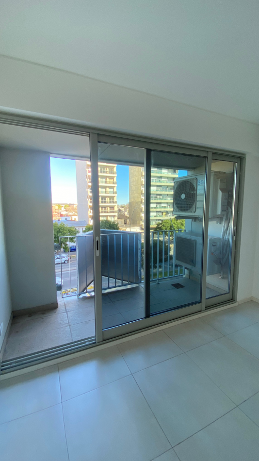 DEPTO.  3 DORMITORIO CON COCHERA - PUERTO NORTE