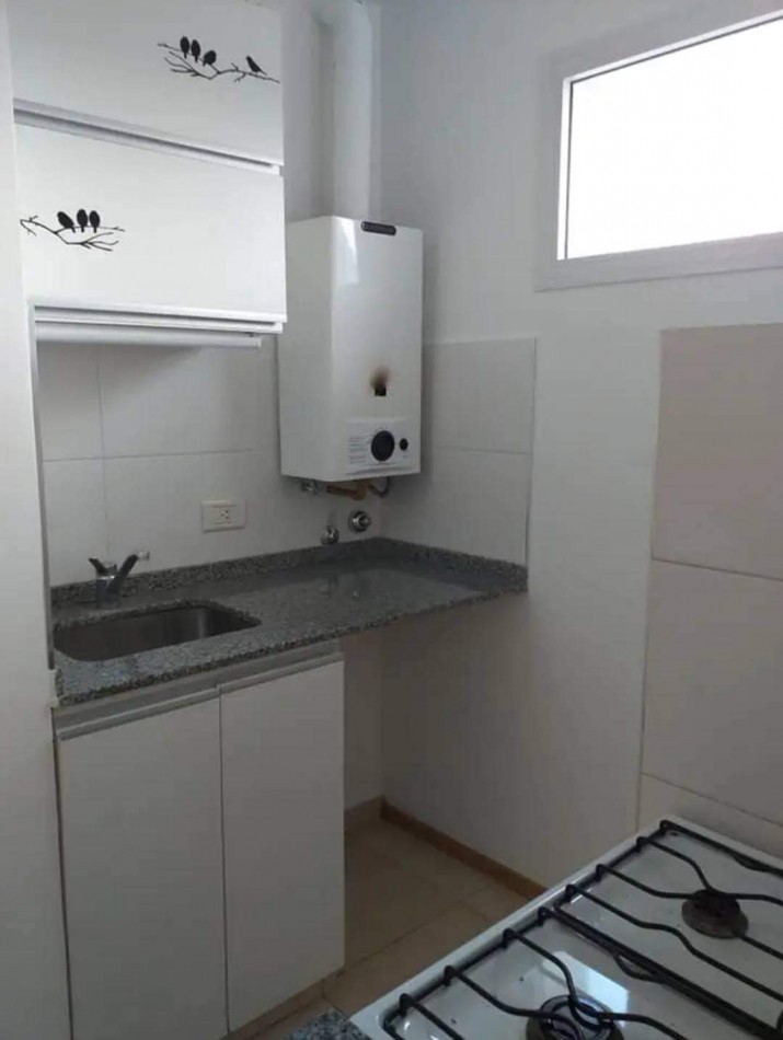 ALQUILER!!!! -DEPTO - A PASOS AV. PELLEGRINI 