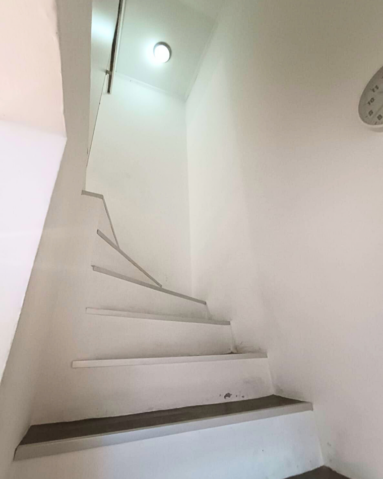 DUPLEX CON COCHERA