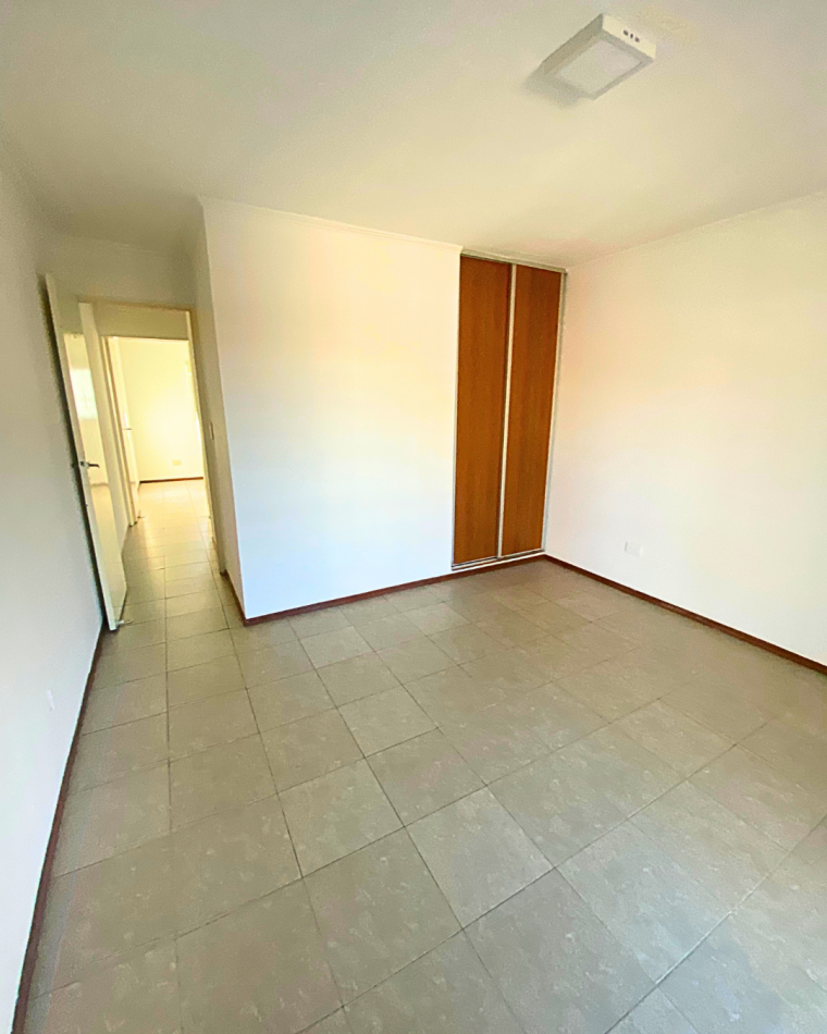 DUPLEX CON COCHERA