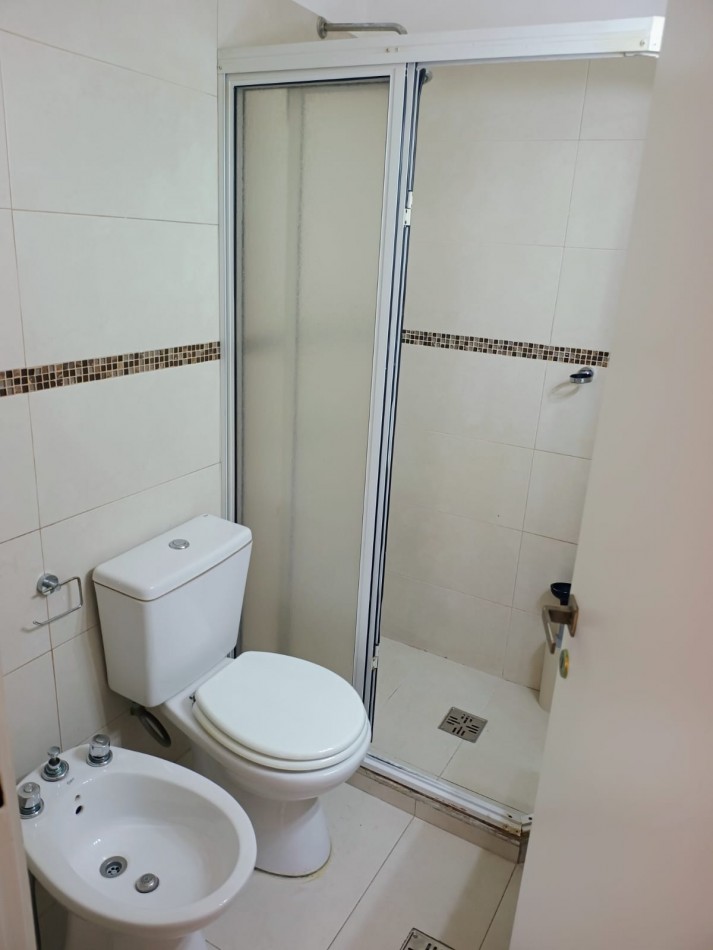 ALQUILER SEMIPISO