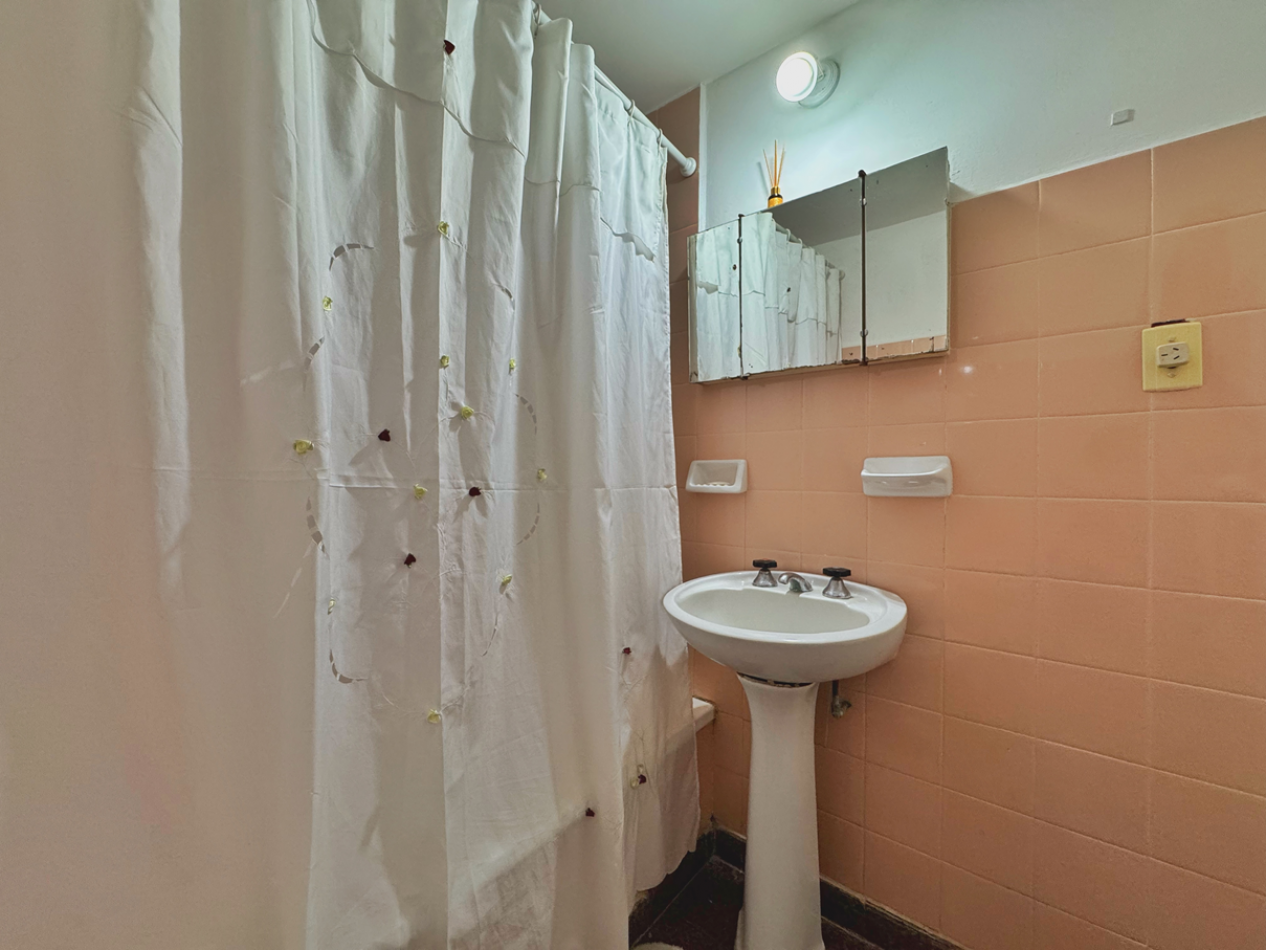 1  DORMITORIO - ZONA CENTRO