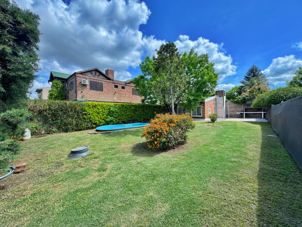 Funes te espera: casa con jardin y pileta