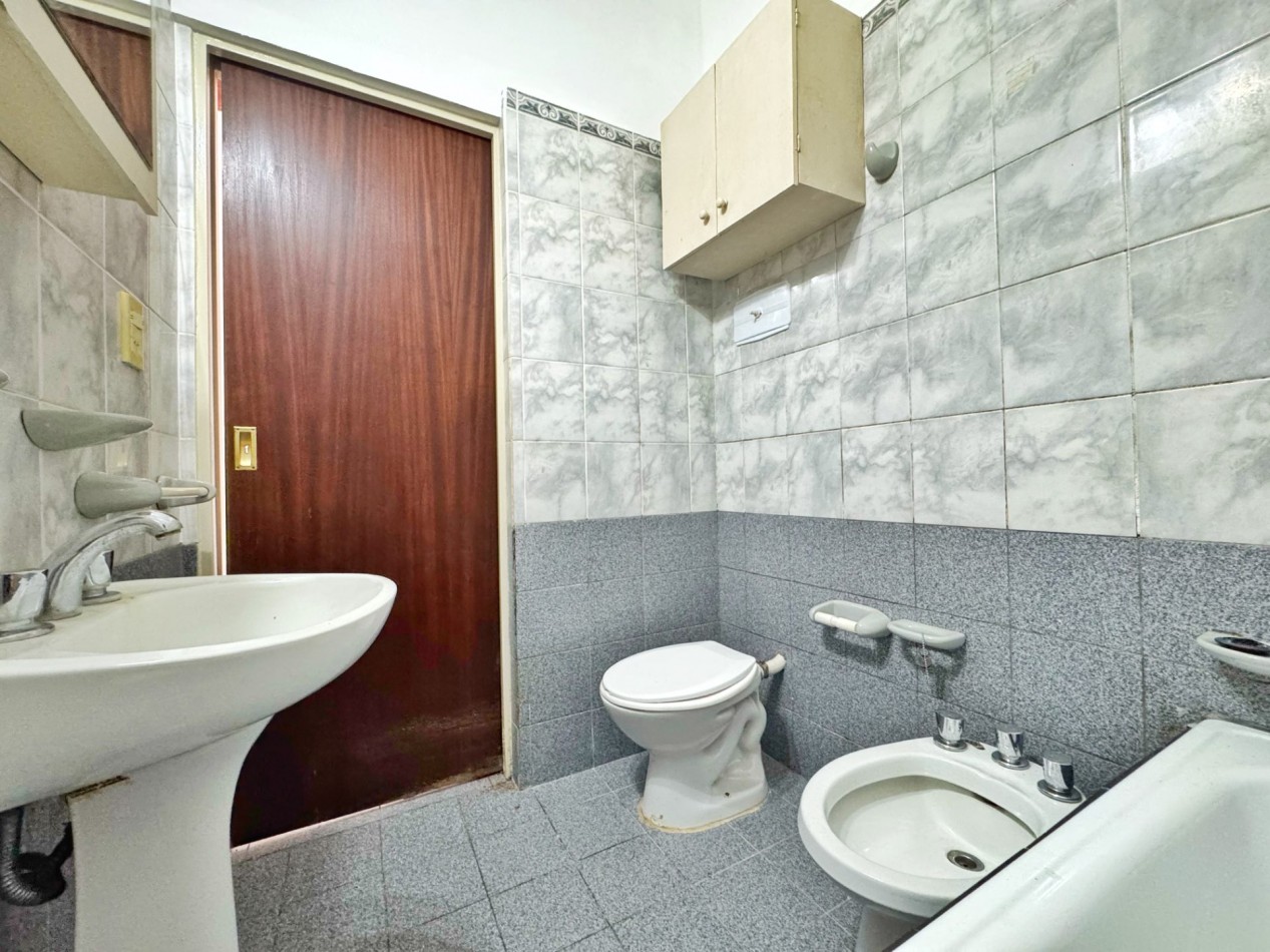 Funes te espera: casa con jardin y pileta